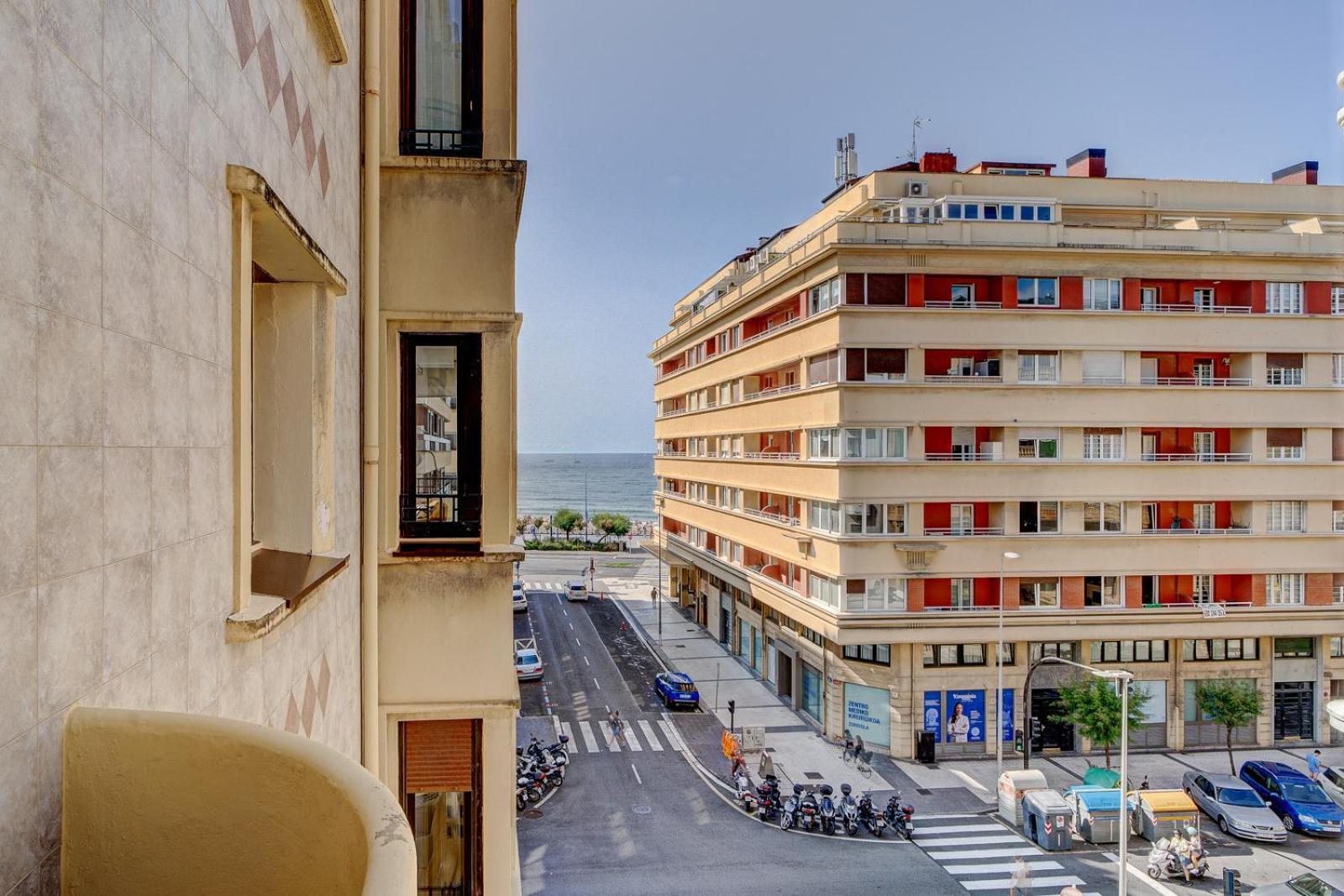 Apartamentos Gran Via By Sanse Holidays San Sebastián Exterior foto